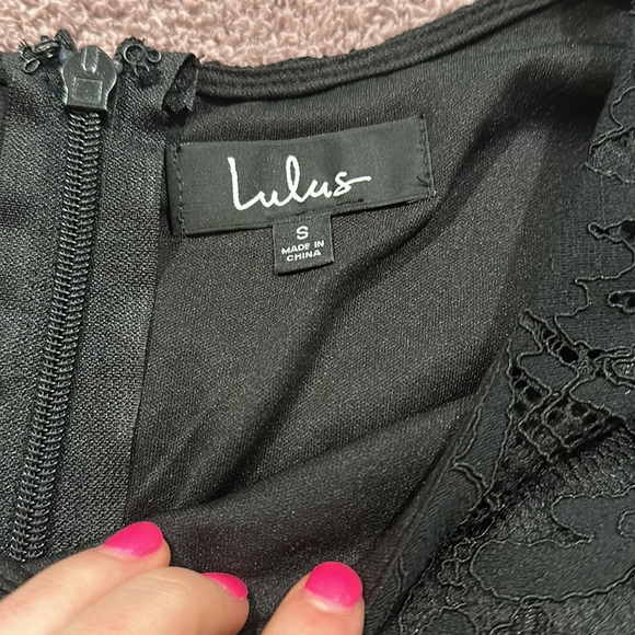 Black lace Lulu’s dress - Picture 3 of 9